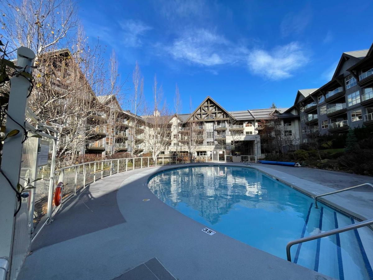 Best Ski In Ski Out Condo At 惠斯勒 外观 照片